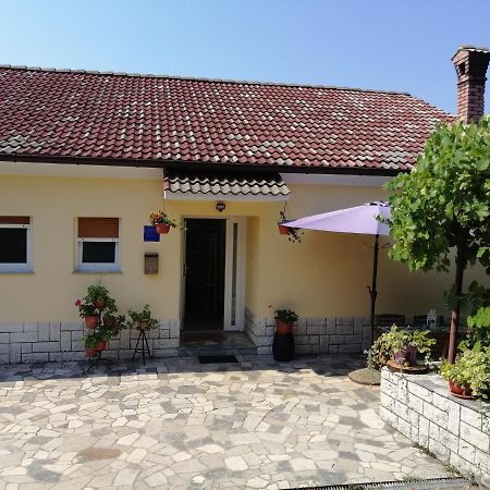 Studio Apartment Vigo - Rijeka Eksteriør bilde
