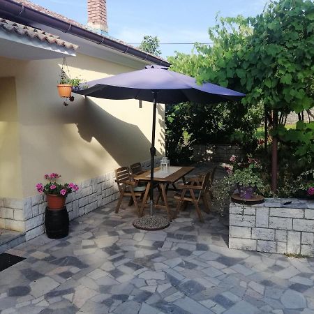 Studio Apartment Vigo - Rijeka Eksteriør bilde