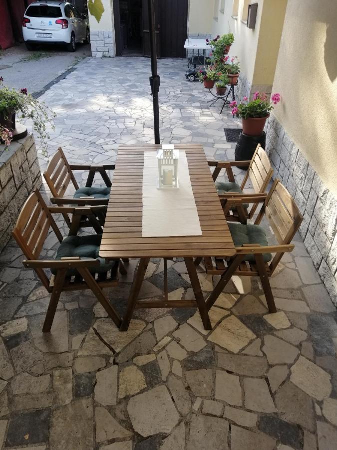 Studio Apartment Vigo - Rijeka Eksteriør bilde