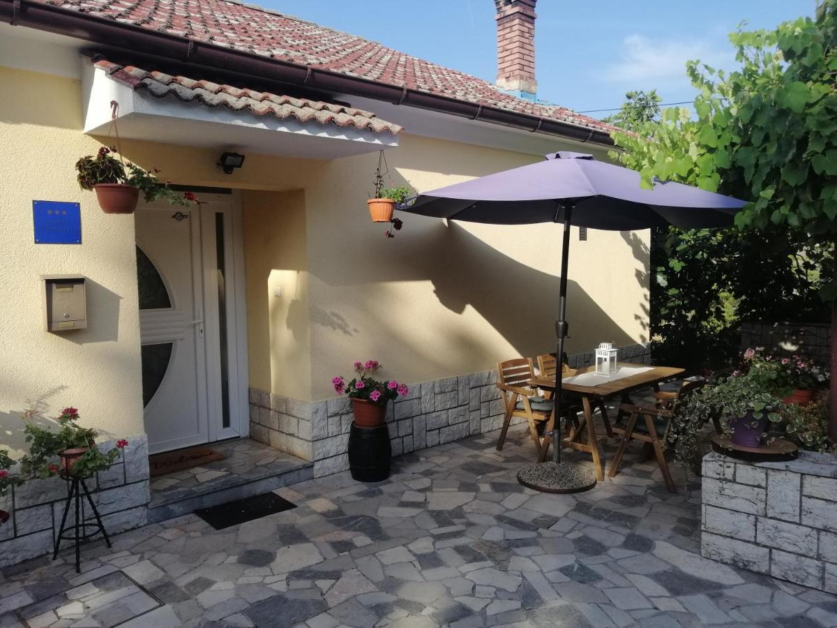 Studio Apartment Vigo - Rijeka Eksteriør bilde